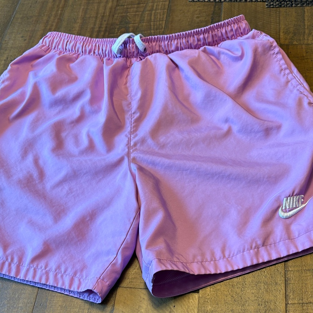 Nike Men’s Athletic Shorts in Light Purple